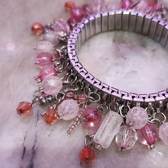Pink Symphony Beaded Stretch Bracelet cha-cha - Picture 4 of 6